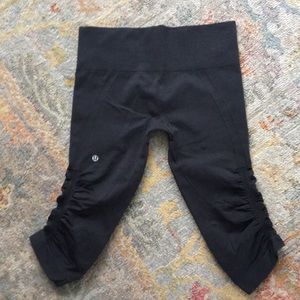 Lululemon Flow and Go Crop Leggings